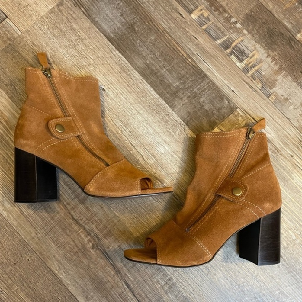 Matisse Lyon Tobacco Suede Open Toe Bootie, Size 7.5 - Picture 5 of 12